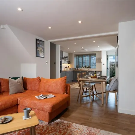 펜션 Willow Barn - Heaning - Brand New - Spacious - Rural Escape - Sleeps Four