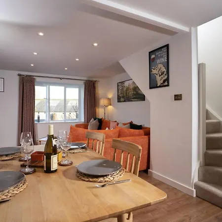 Willow Barn - Heaning - Brand New - Spacious - Rural Escape - Sleeps Four * ウィンダミア